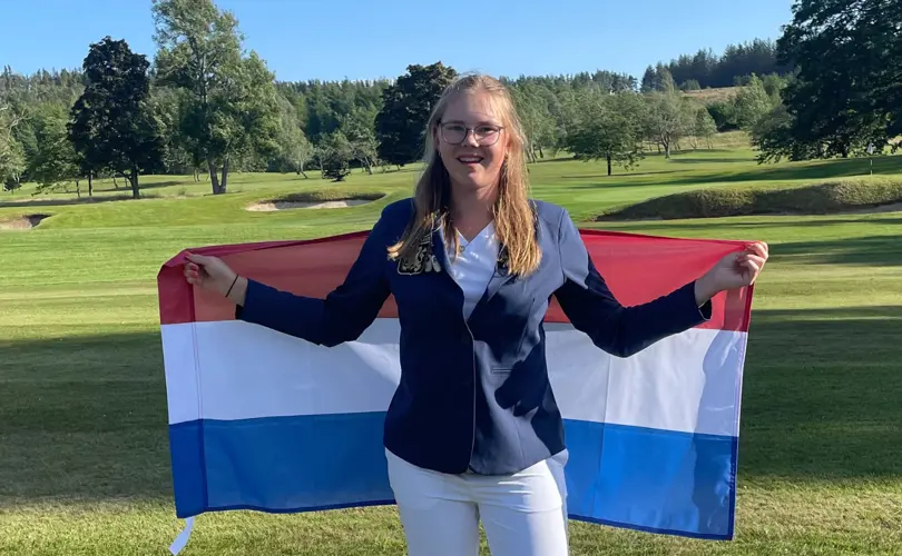 Golftalent Fréderique Evers (17) uit Lemmer kroonde zich tot nationaal kampioen Matchplay U21, speelde internationaal en staat nu op de wereldranking.